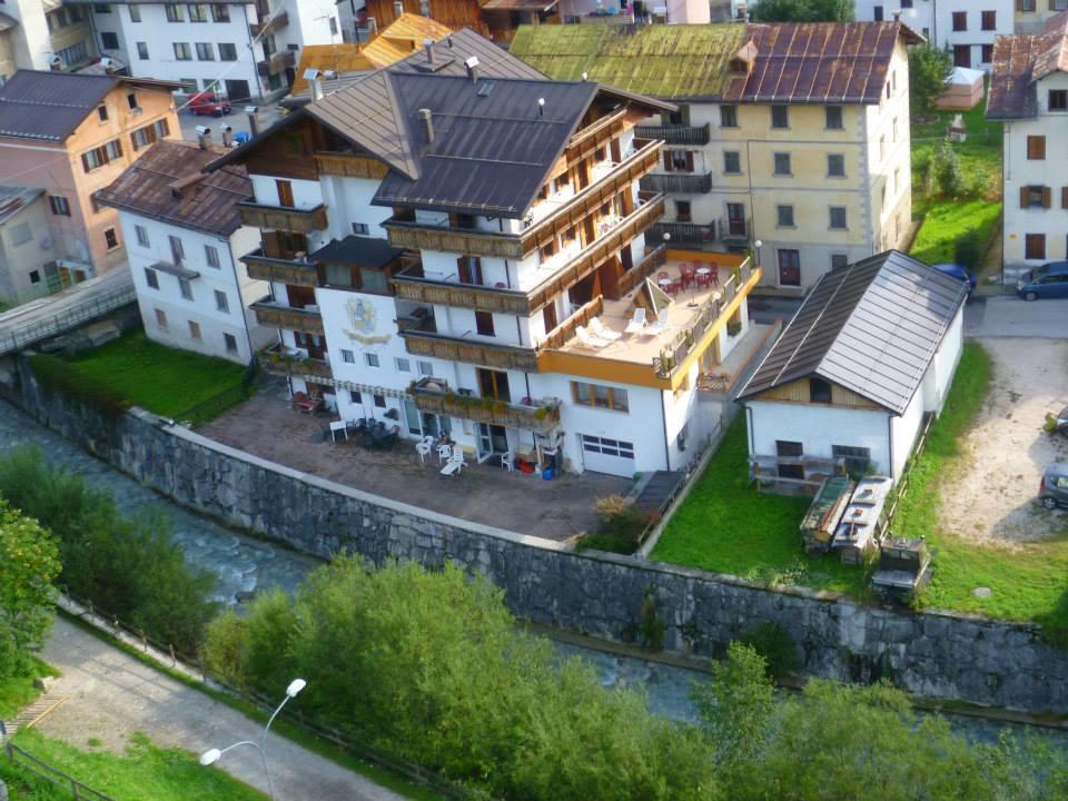Hotel Villanova Санто-Стефано-ди-Кадоре Экстерьер фото