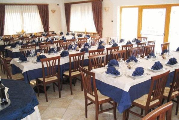 Hotel Villanova Санто-Стефано-ди-Кадоре Экстерьер фото