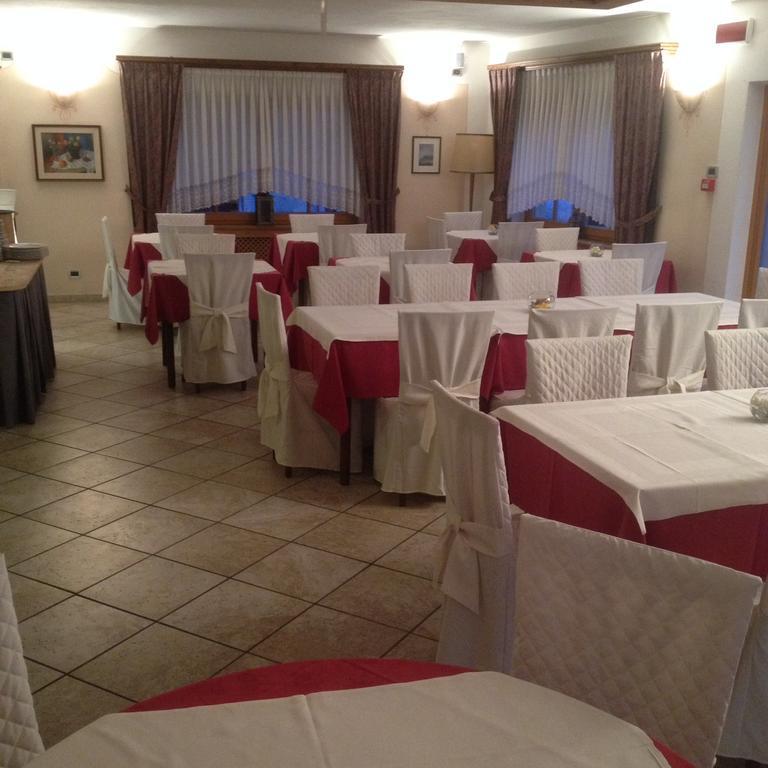 Hotel Villanova Санто-Стефано-ди-Кадоре Экстерьер фото
